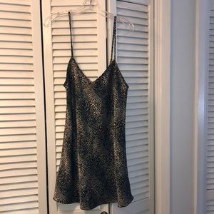 Vintage Shirley Of Hollywood Leopard nightie, size Large.